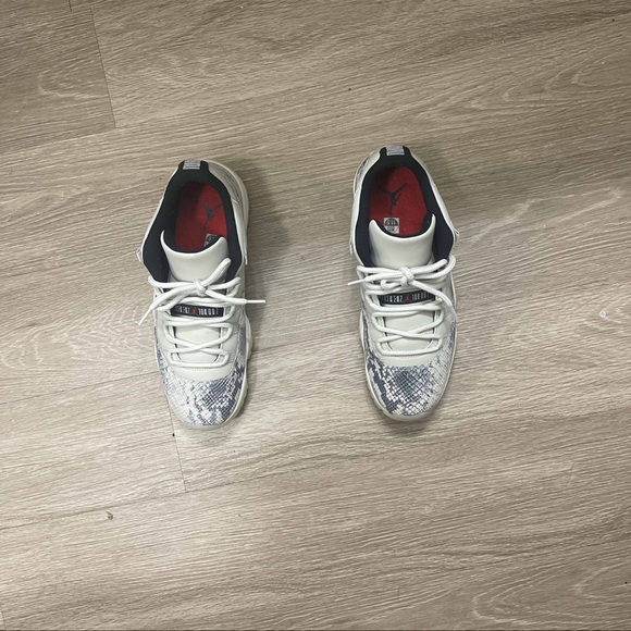 Retro Jordan 11’s main image 6